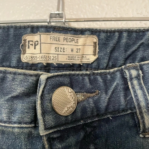 Free People Distressed Knee Skinny Jeans​​​ - Picture 4 of 6